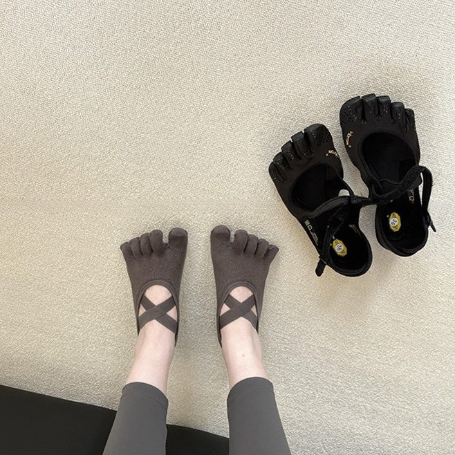 Women's Criss-Cross Strappy Fi - Pilates Yoga Grip Socks 评论和价格