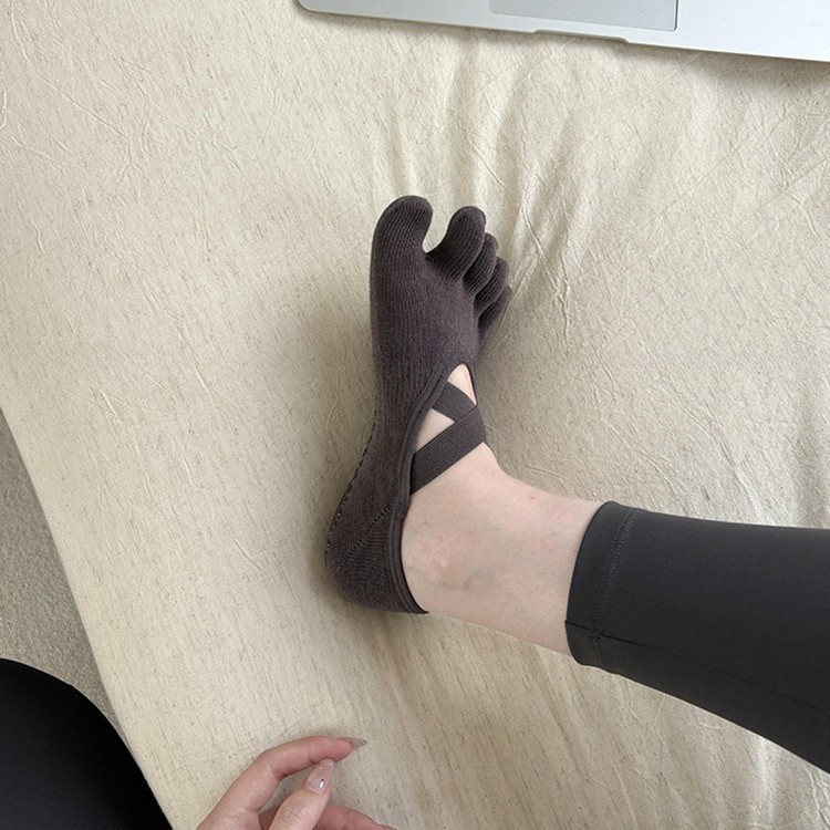Women's Criss-Cross Strappy Fi - Pilates Yoga Grip Socks 评论和价格