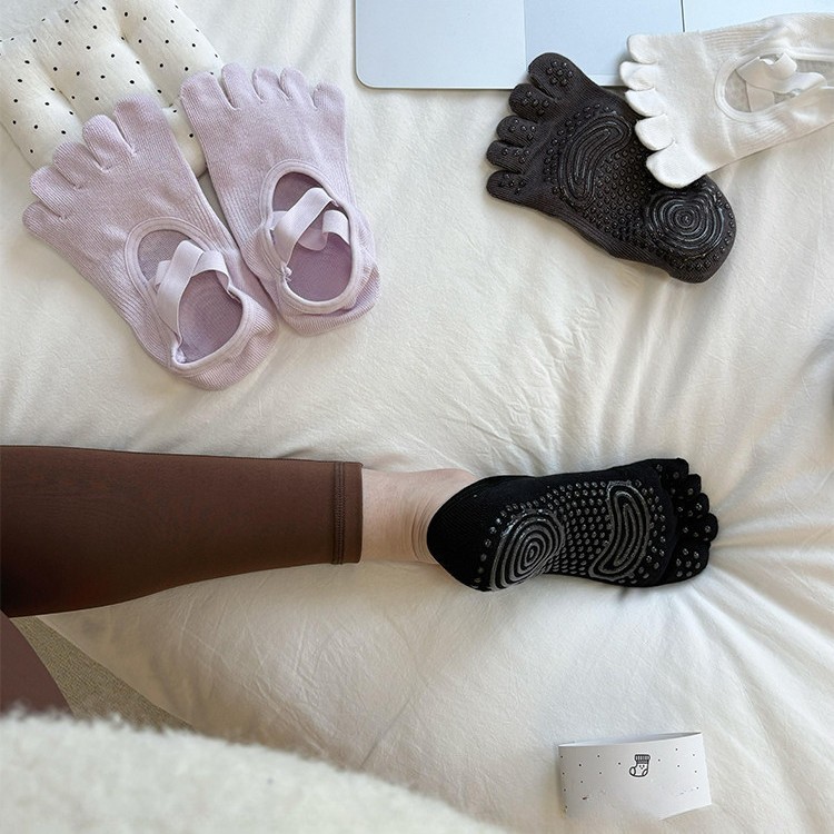 Women's Criss-Cross Strappy Fi - Pilates Yoga Grip Socks 评论和价格